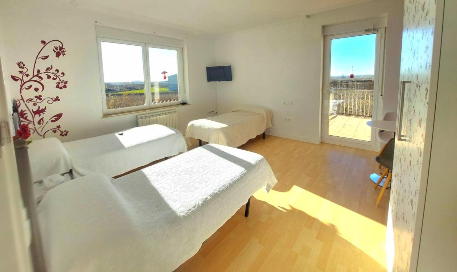 Pensión Casa Miguel Y Sally Villanueva de Las Manzanas